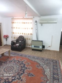 واحد دو خواب دارای تراسی با چشم انداز رودخانه واحد دو خواب دارای تراسی با چشم انداز رودخانه