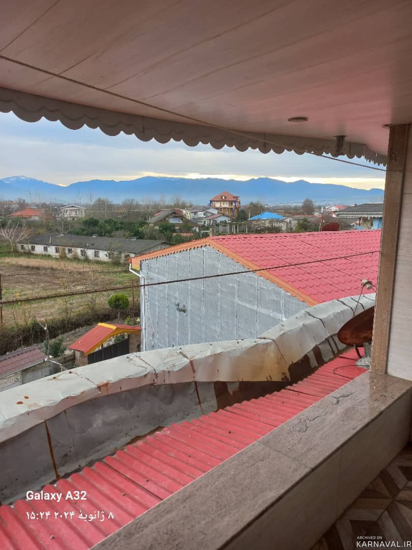 واحد دو خواب دارای تراسی با چشم انداز رودخانه