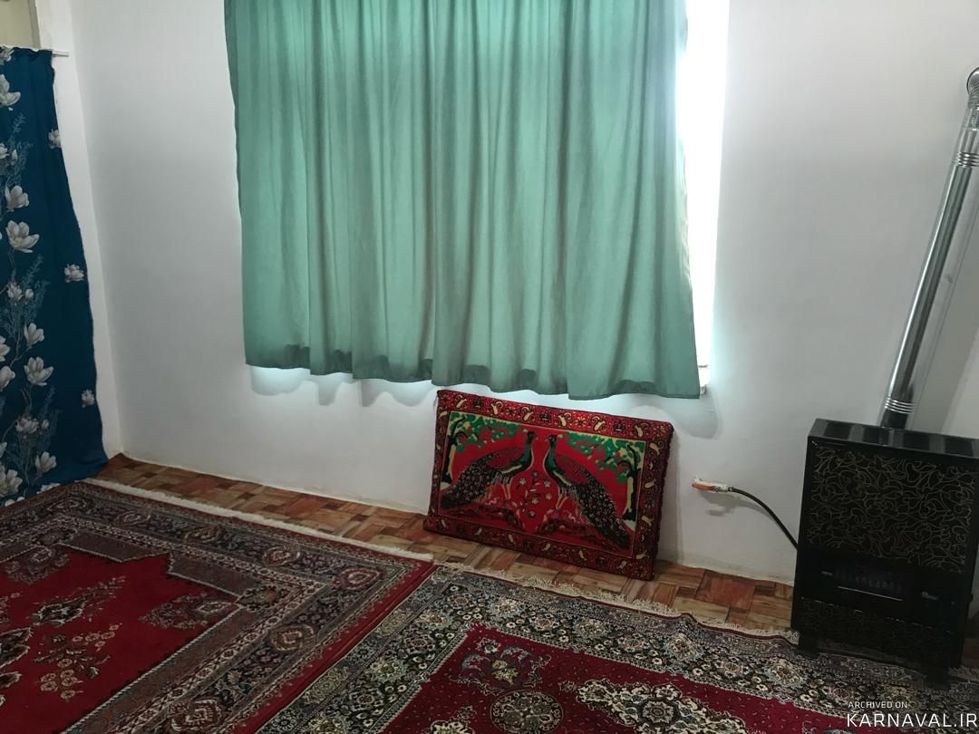 خونه روستایی با چشمانداز مزرعه برنج خونه روستایی با چشمانداز مزرعه برنج