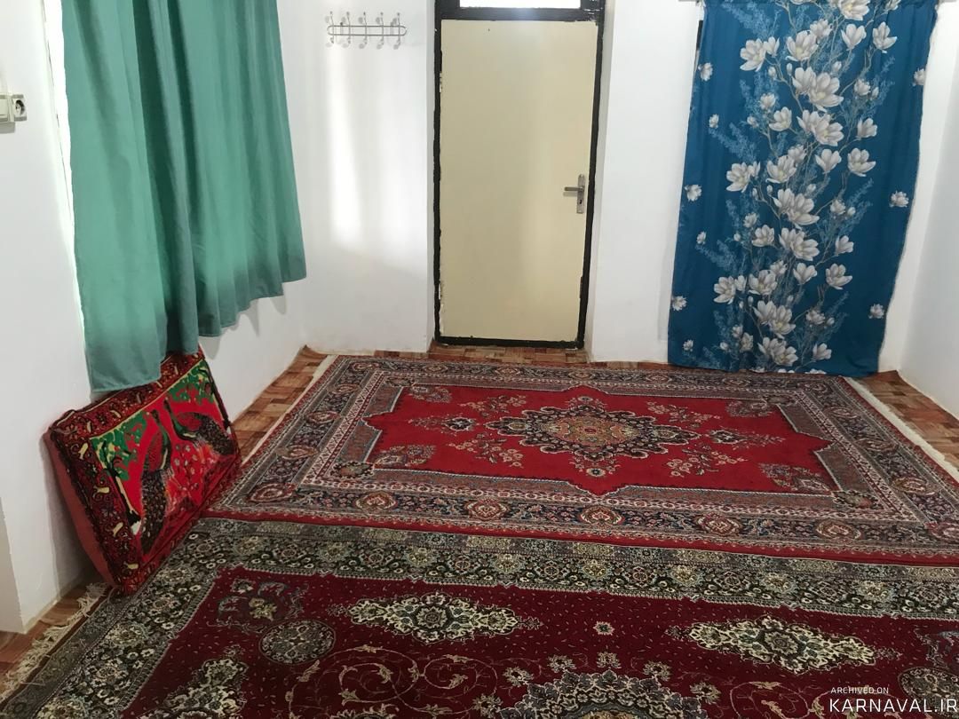 خونه روستایی با چشمانداز مزرعه برنج خونه روستایی با چشمانداز مزرعه برنج