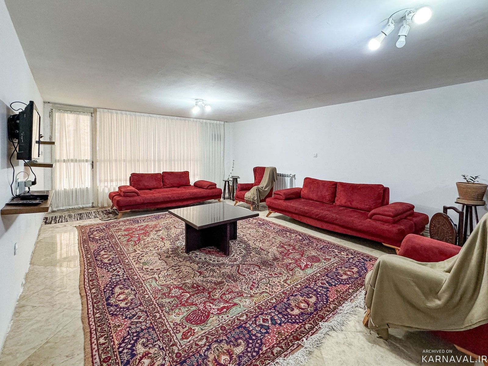 یک خوابه کاخ نیاوران  با پارکینگ