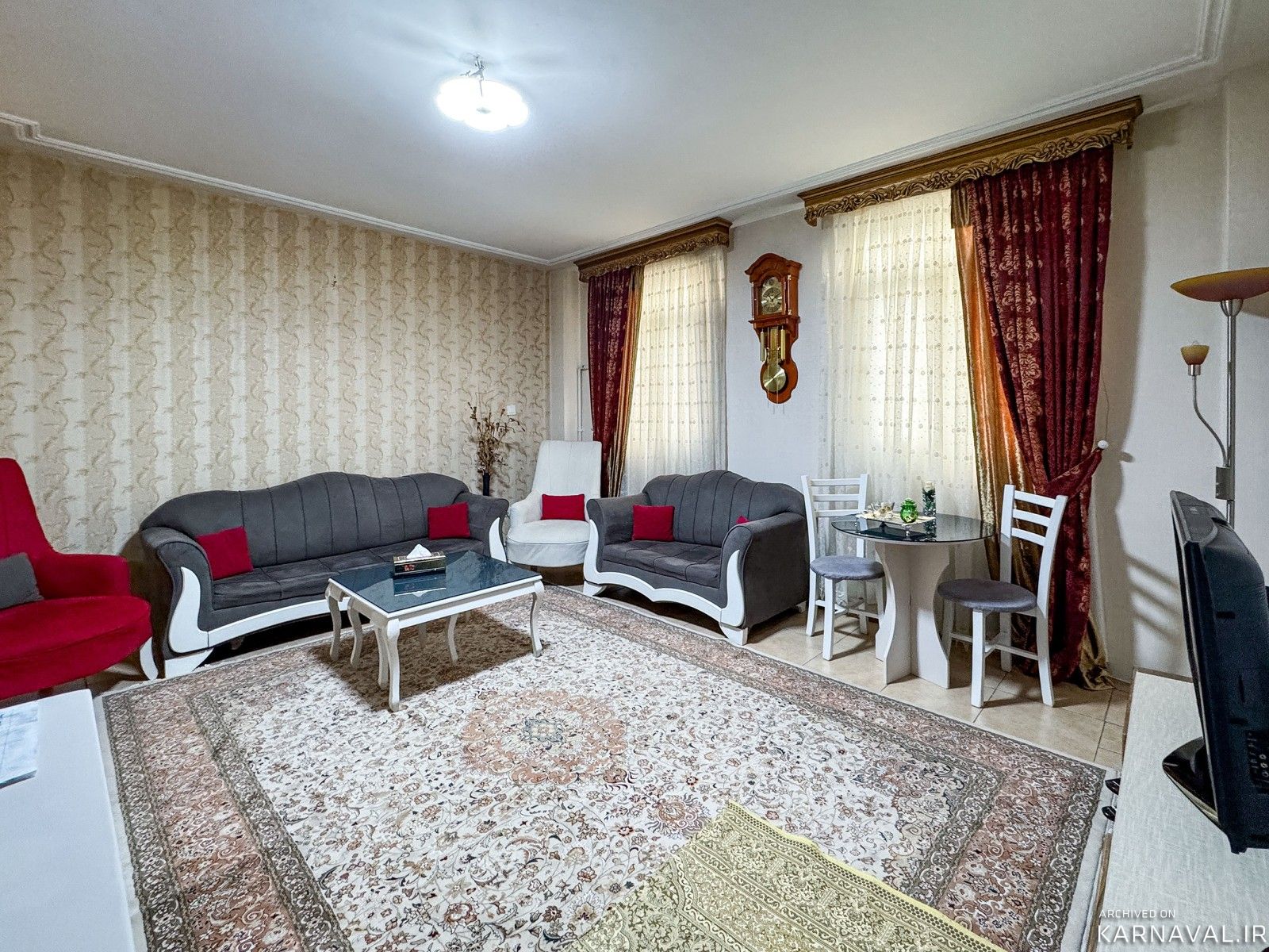 آپارتمان یک خوابه در خیابان پیروزی