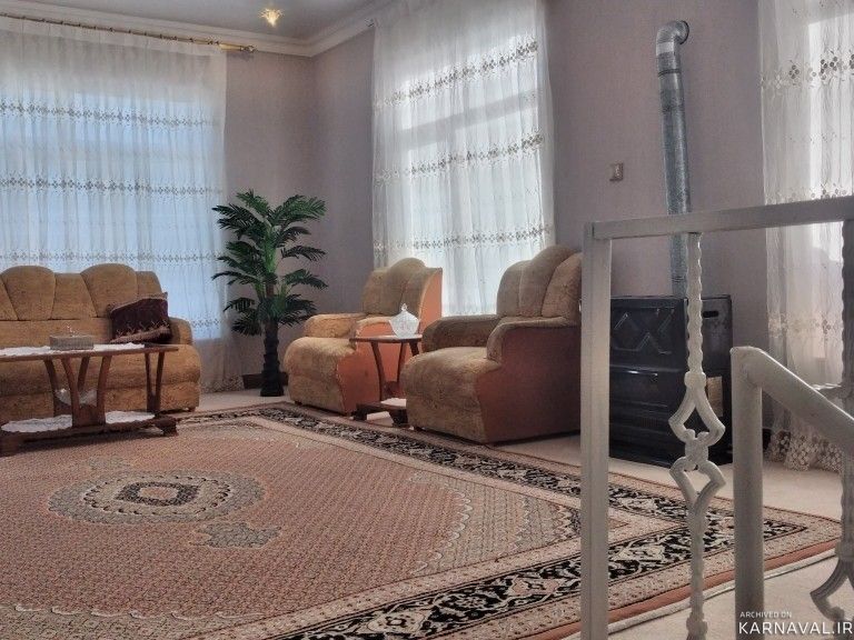 ویلای دوبلکس با حیاط باغ گلستان