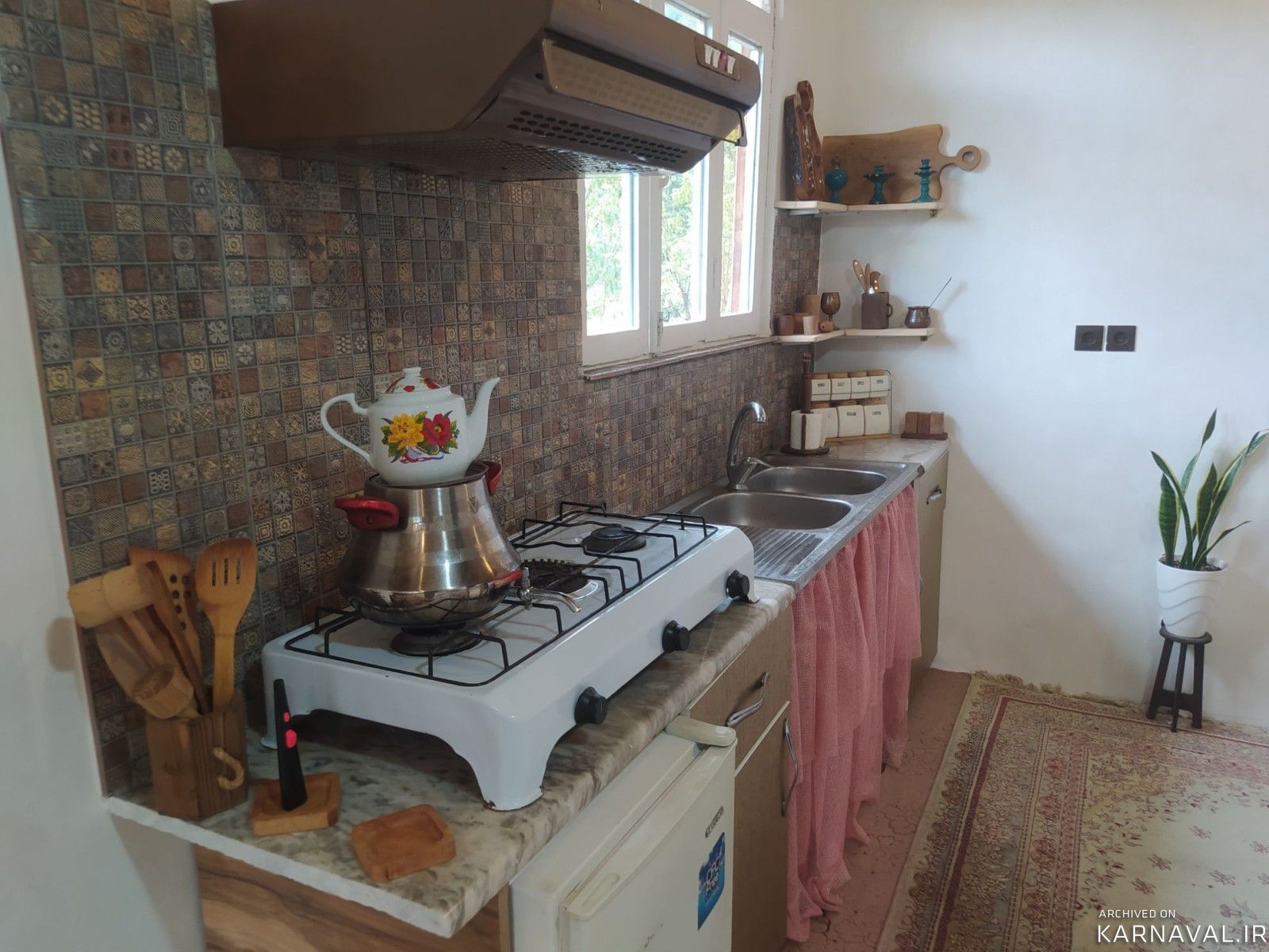 ویلای دربست جنگلی و کوهپایه ای لب رودخانه ی جاده ماسوله