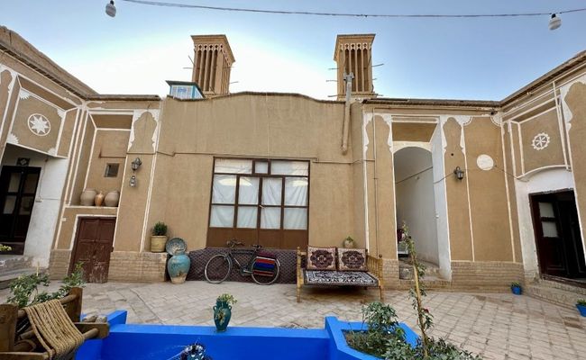 اقامتگاه بومگردی چخماق "بالا نشین" اقامتگاه بومگردی چخماق "بالا نشین"
