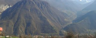 ویلای دو خوابه با چشم انداز کوهستان ویلای دو خوابه با چشم انداز کوهستان
