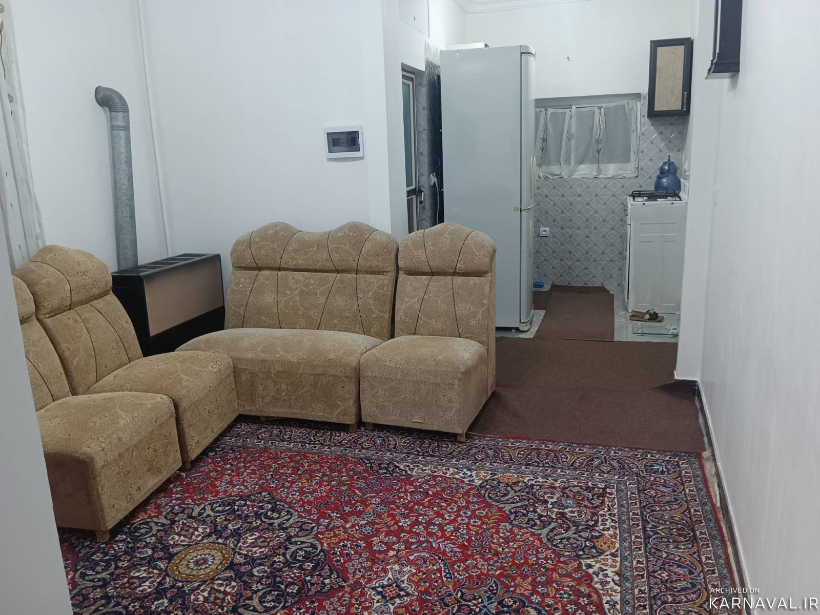 اقامتگاه روستایی با منظره کوه و جنگل