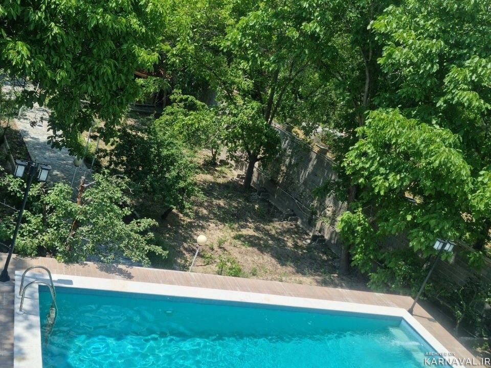 ویلای استخردار در باغ باصفا کنار رودخانه ویلای استخردار در باغ باصفا کنار رودخانه