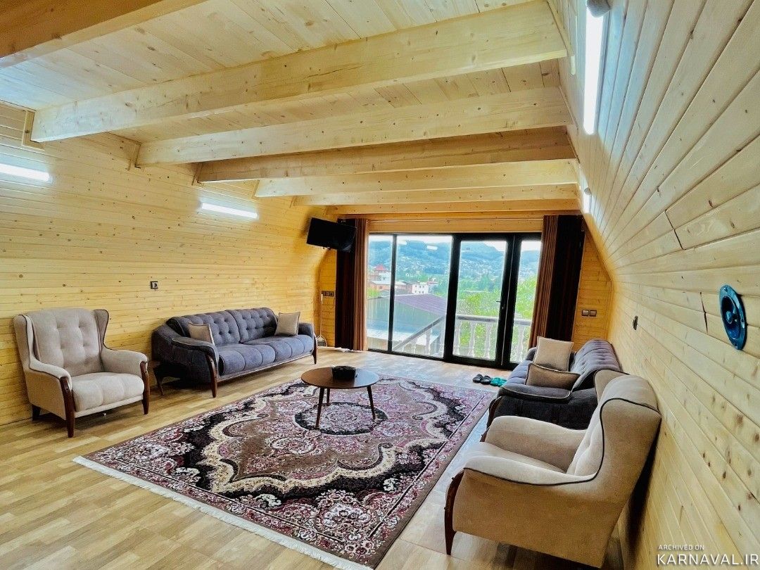 کلبه چوبی سوئیسی بهشت پدری