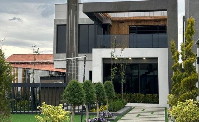 ویلای مدرن سه خوابه استخردار آب گرم ویلای مدرن سه خوابه استخردار آب گرم