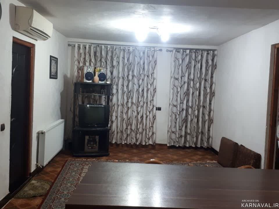 "ویلایی دو طبقه تک خواب فومن" طبقه همکف