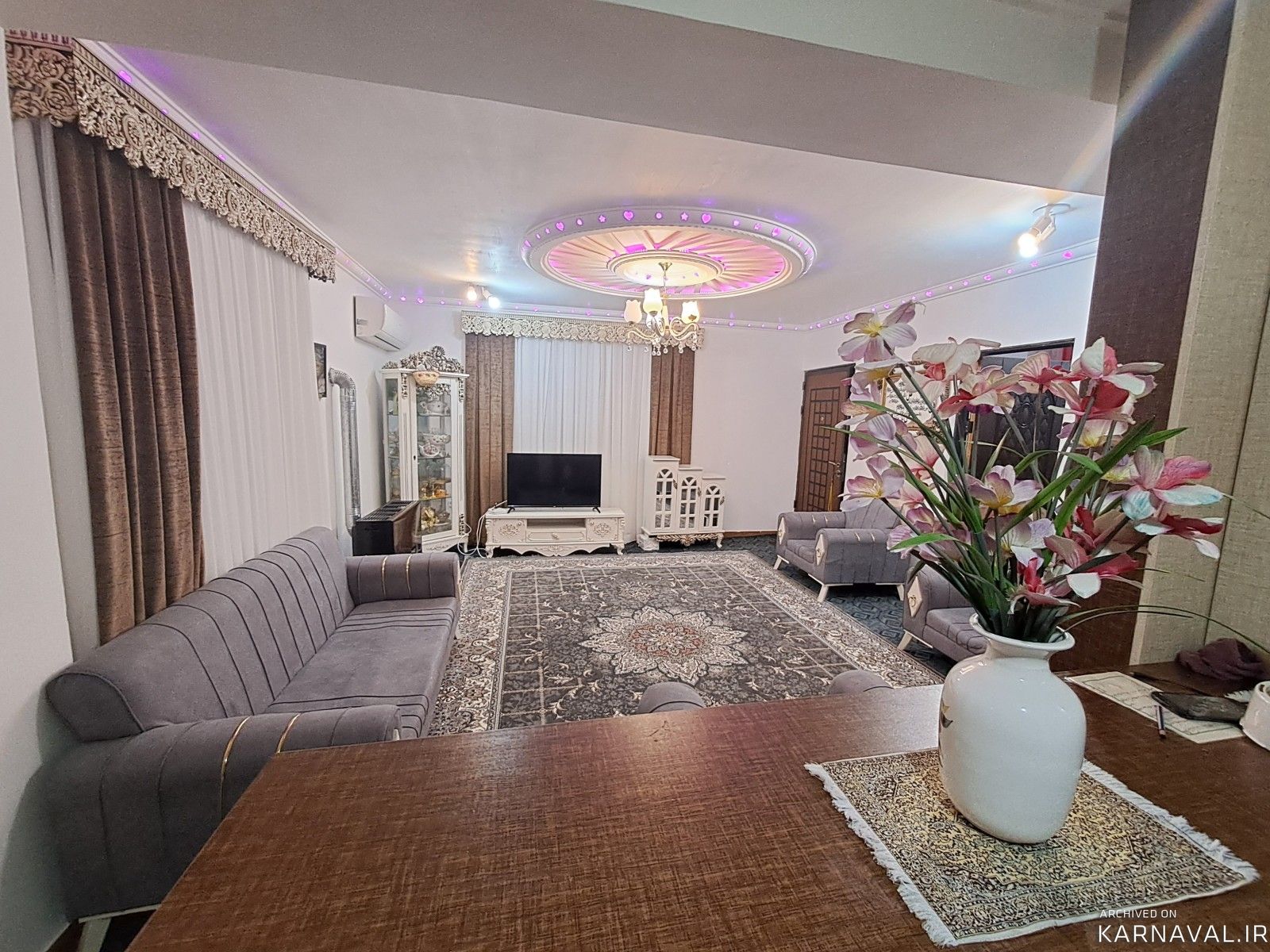 ویلای یک خوابه با حیاط بسیار بزرگ ویلای یک خوابه با حیاط بسیار بزرگ