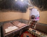 اقامتگاه سنتی افوشتا (اتاق کاریزا) اقامتگاه سنتی افوشتا (اتاق کاریزا)