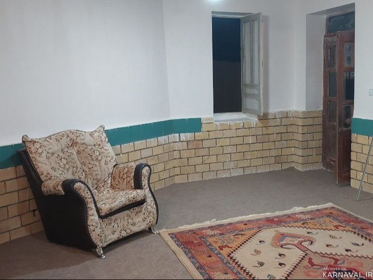 اقامتگاه بومگردی کاوه آهنگر (اتاق خان نشین)