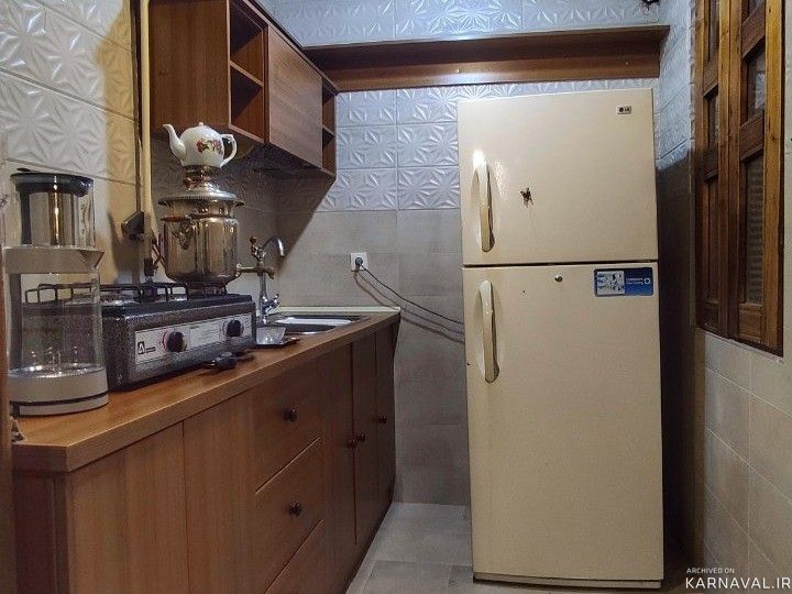 "اقامتگاه ایرانی طرز نوین"