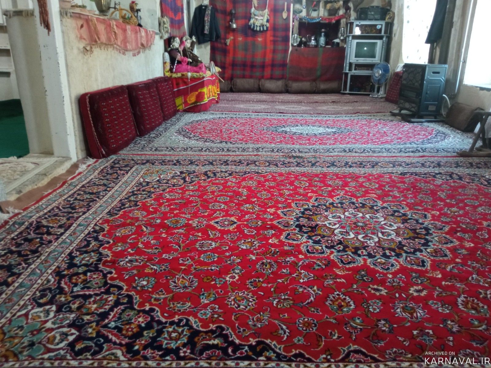 " اقامتگاه بوم گردی ادیب "