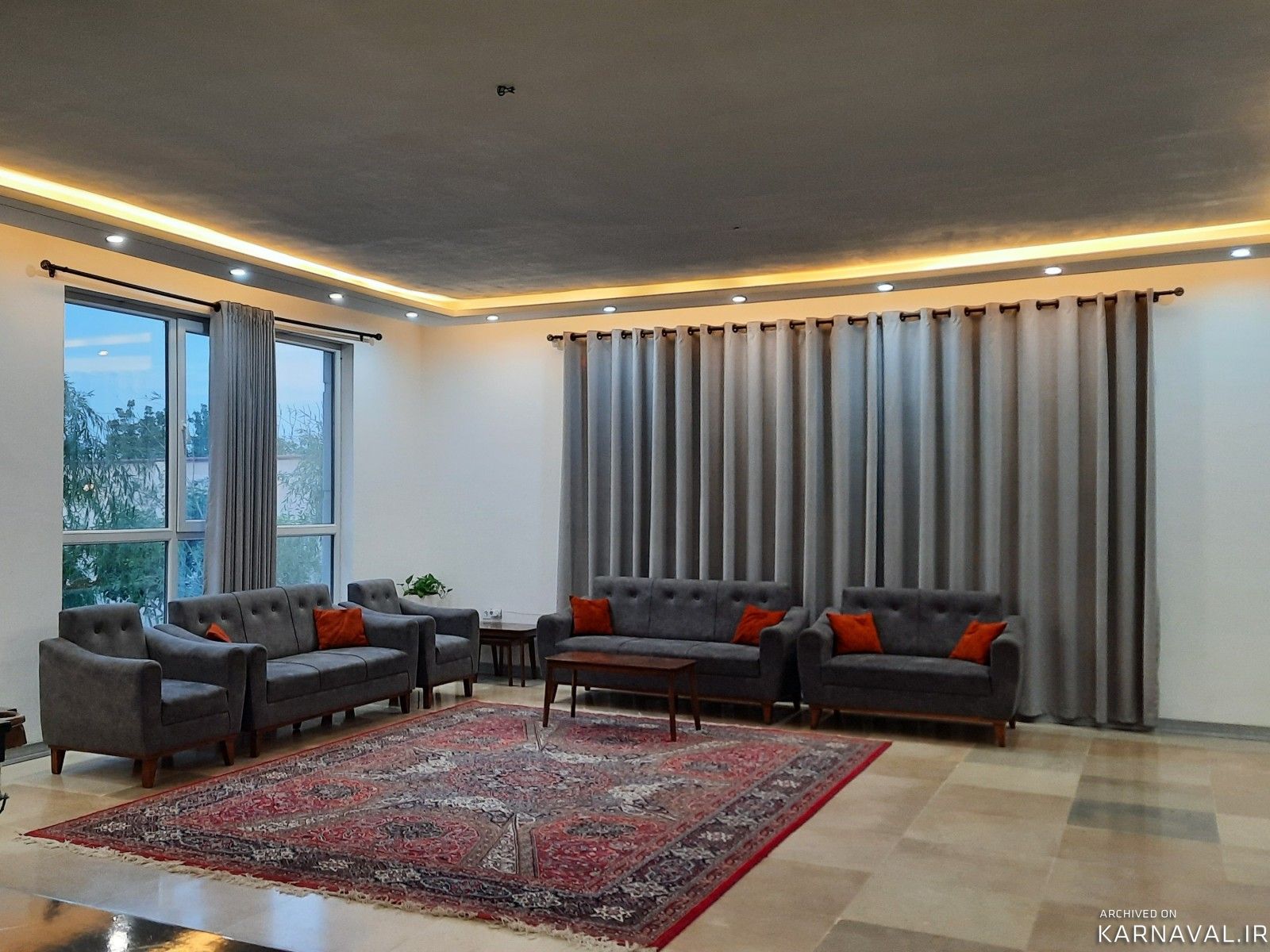عمارت الف استخردار دو خوابه