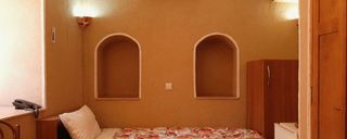 "اقامتگاه بومگردی خانه سه نیک ( میترا )" "اقامتگاه بومگردی خانه سه نیک ( میترا )"