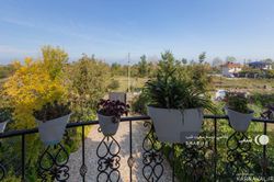 ویلای دو خوابه جنگلی با ویوی دریا ویلای دو خوابه جنگلی با ویوی دریا