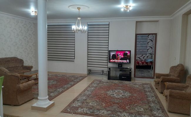 خانه دو خوابه در بالا شهر خانه دو خوابه در بالا شهر