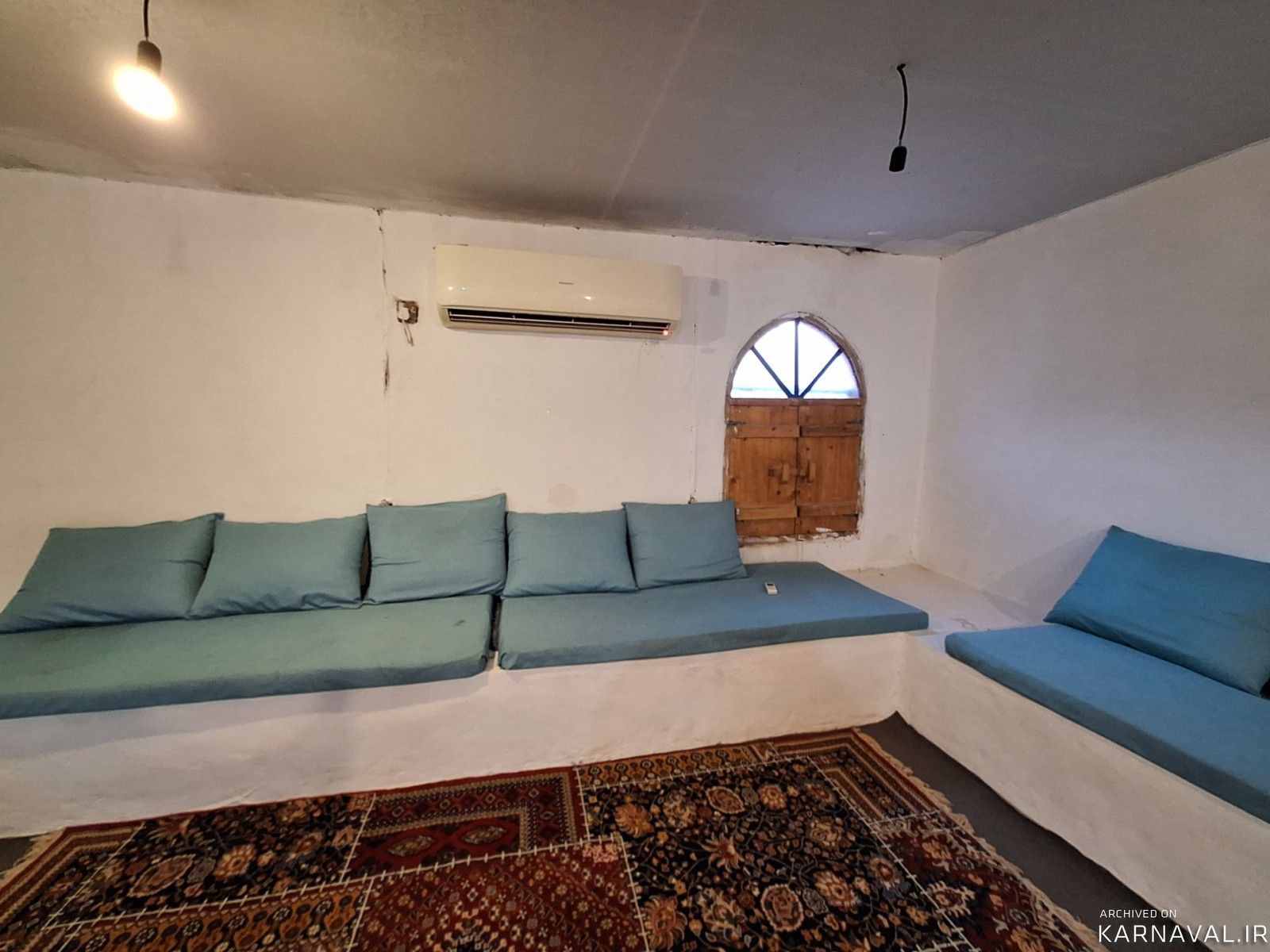 اقامتگاه باغ آیین زینت اتاق هنر اقامتگاه باغ آیین زینت اتاق هنر