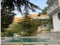 ویلای تریپلکس سه خوابه با استخر سرپوشیده ویلای تریپلکس سه خوابه با استخر سرپوشیده