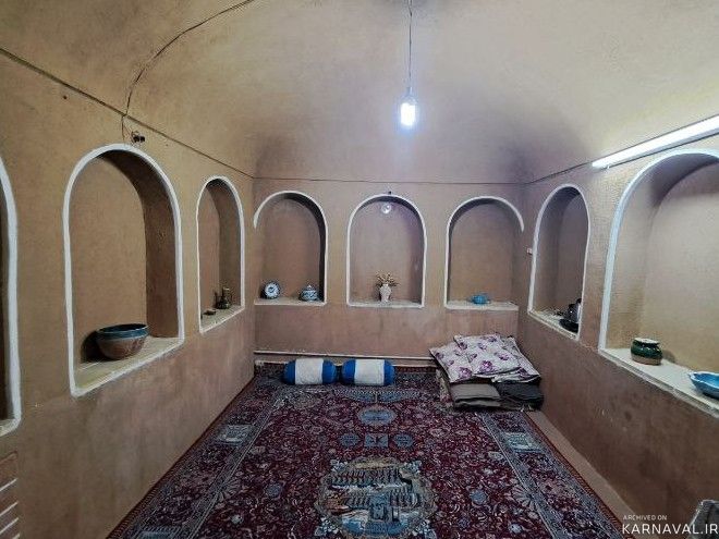 بوم گردی خالو عباس "اتاق هشتی" بوم گردی خالو عباس "اتاق هشتی"