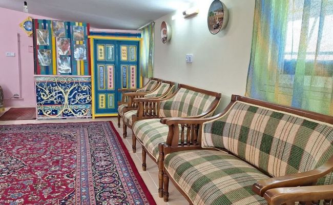 مجموعه بومگردی طلا توران با استخر آبگرم طبقه اول مجموعه بومگردی طلا توران با استخر آبگرم طبقه اول