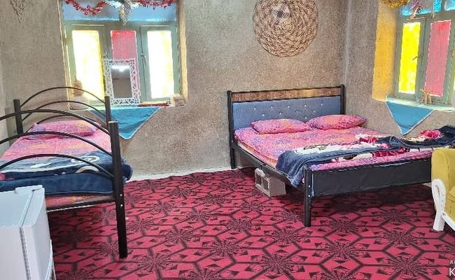 عمارت بومگردی خشت و گل اتاق (1) عمارت بومگردی خشت و گل اتاق (1)