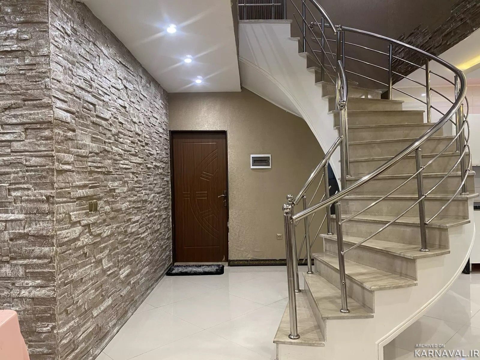 اجاره ویلا  vip استخردار قلعه رودخان