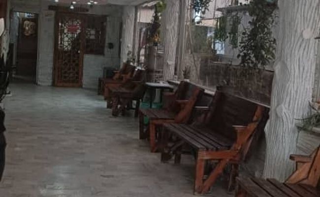 آپارتمان ارم "واحد 2 رو به خیابان" آپارتمان ارم "واحد 2 رو به خیابان"