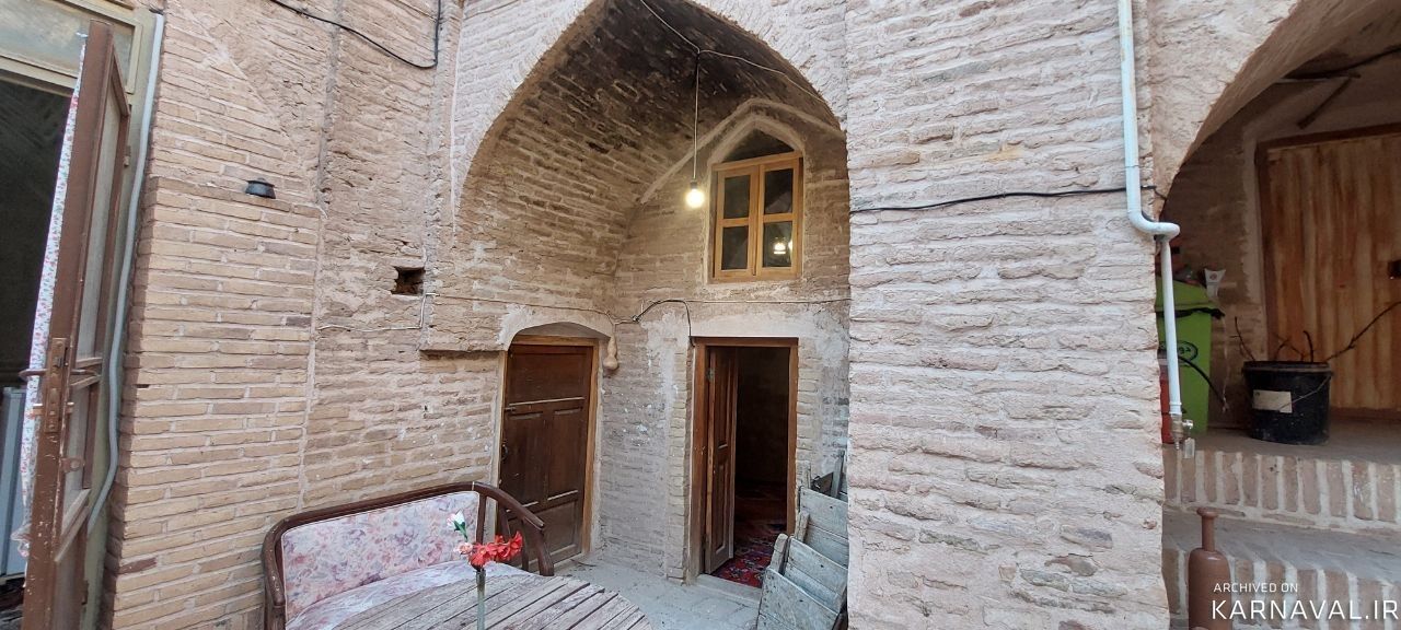 اقامتگاه بومگردی "پامنار اردستان و زواره اتاق شماره 4"