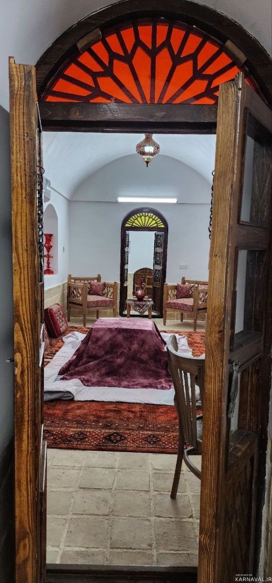 اقامتگاه بومگردی سید بابا احمد "اتاق یاقوت"