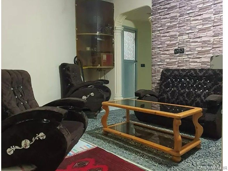 واحد دو‌خوابه "ریرا" در میدان شهرداری رشت