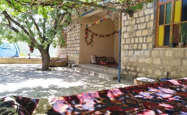 اقامتگاه بومگردی "قلعه سرد اتاق ۶" اقامتگاه بومگردی "قلعه سرد اتاق ۶"