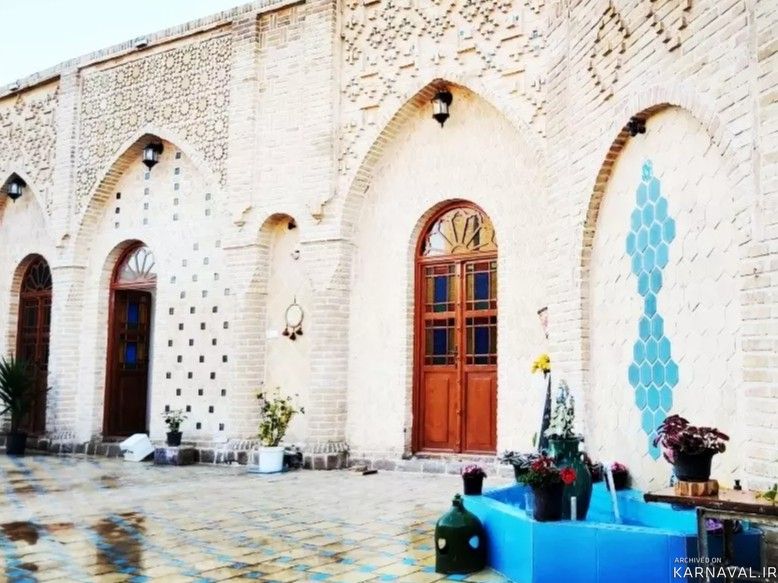 مجموعه اقامتی انگور زاده "اتاق دو تخته 1"