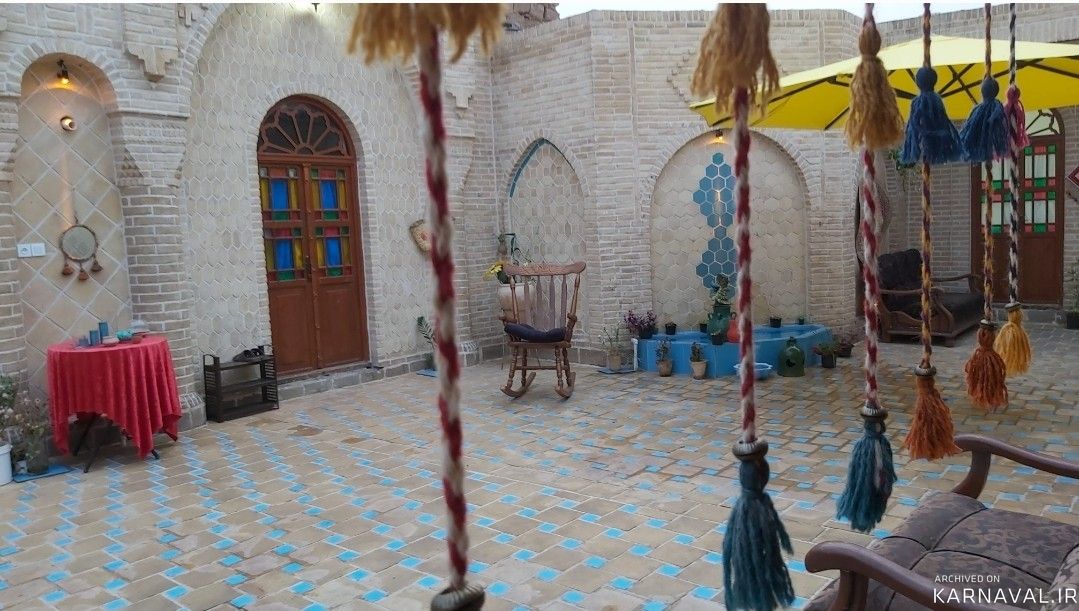 مجموعه اقامتی انگور زاده "اتاق چهار تخته 1"