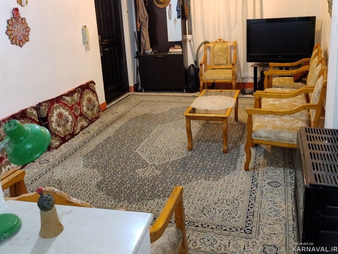 ویلای حیاط‌دار "حکمت"