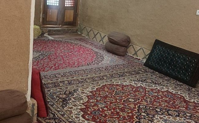 "اتاق ۴" اقامتگاه بومگردی رویای کویر ابوزیدآباد "اتاق ۴" اقامتگاه بومگردی رویای کویر ابوزیدآباد