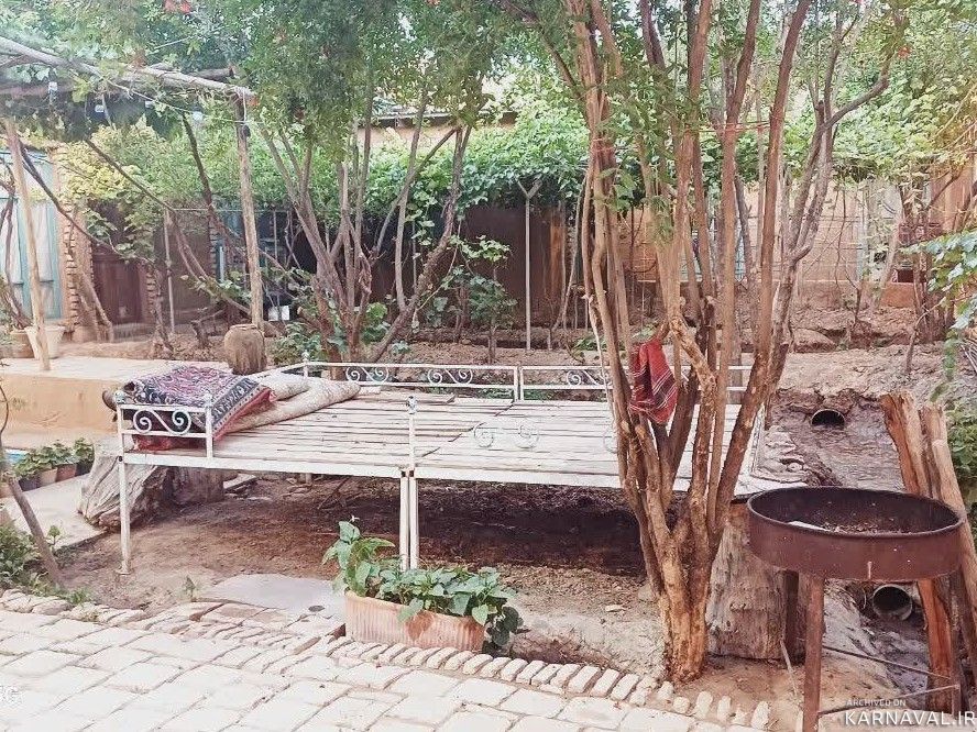 اقامتگاه بومگردی گُلک بانو "اتاق کدخدا" اقامتگاه بومگردی گُلک بانو "اتاق کدخدا"