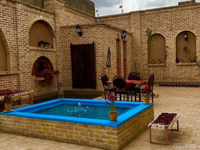 اقامتگاه سنتی بابابزرگ "سوئیت پنج دری"