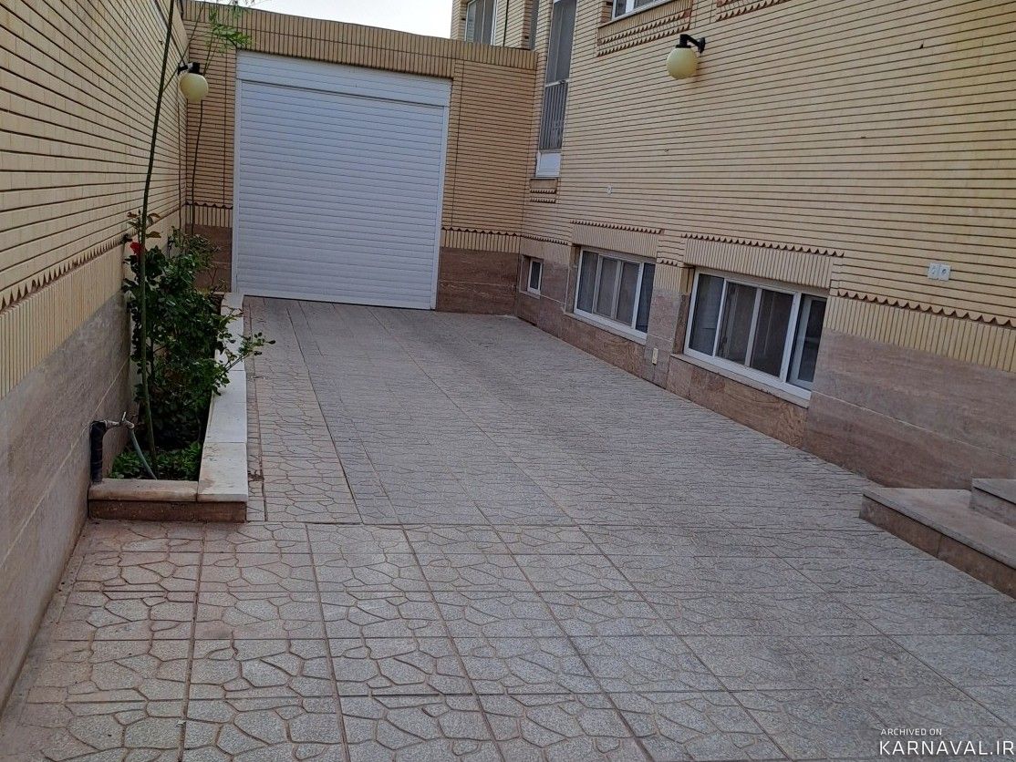 ویلای حیاط دار "احرار" ویلای حیاط دار "احرار"