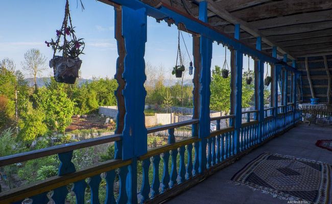 اقامتگاه بوم گردی حاج علی (گلبرگ) اقامتگاه بوم گردی حاج علی (گلبرگ)