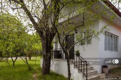 ویلا در مجموعه اقامتی زمرد آستارا
ویلا در مجموعه اقامتی زمرد آستارا