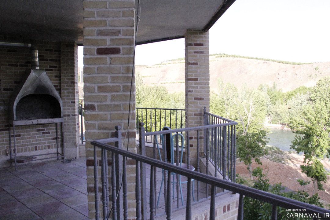 ویلای دوخوابه سنتی کنار آب چهل ایوان دواول