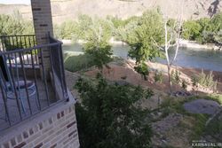 ویلای دوخوابه سنتی کنار آب چهل ایوان دواول ویلای دوخوابه سنتی کنار آب چهل ایوان دواول