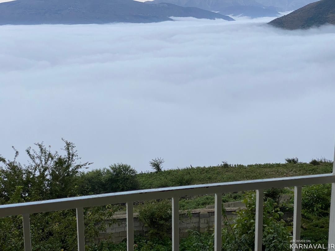 خانه ی روستایی بر فراز ابرها در فیلبند خانه ی روستایی بر فراز ابرها در فیلبند