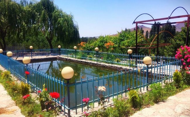 الموت دریاچه اوان اقامتگاه آرامش واحد۴
الموت دریاچه اوان اقامتگاه آرامش واحد۴