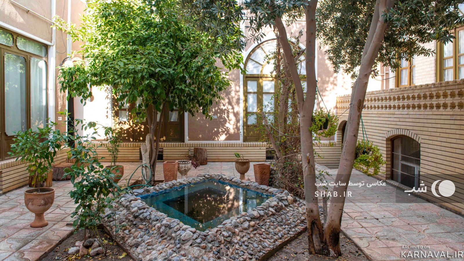 اقامتگاه بومگردی دنج سوئیت سه تخته اقامتگاه بومگردی دنج سوئیت سه تخته