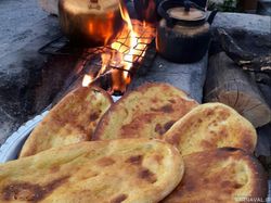 اقامتگاه بومگردی گالِش مِنزِل(تجربه زندگی روستایی) اقامتگاه بومگردی گالِش مِنزِل(تجربه زندگی روستایی)